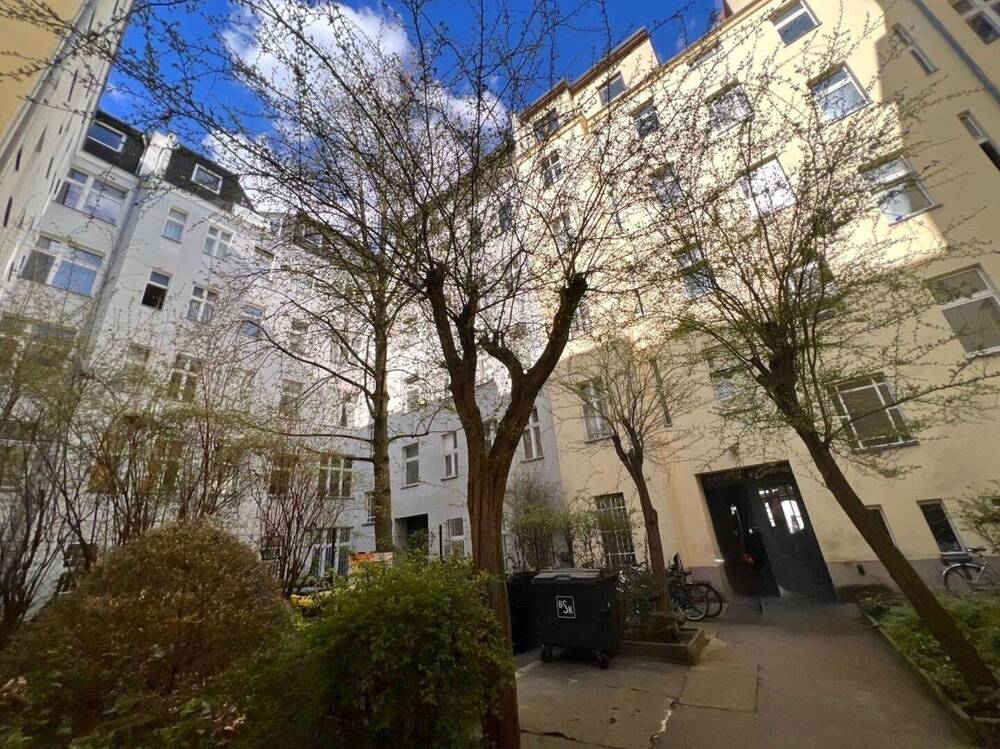 Thumbnail-Kiezlage & Altbauflair - 1,5-Zimmer-Projektwohnung mit Sanierungspotenzial