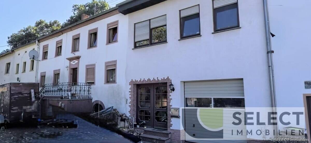 Thumbnail-Aus Bankverwertung! Zwei nebeneinanderliegende Reihenwohnhäuser mit Garage