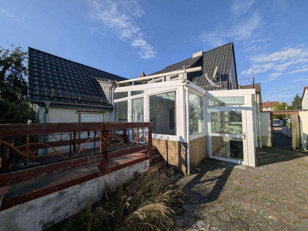 Thumbnail-Gestalten, verschönern, einziehen - Ihr Projekt wartet! (MA-1020-96)