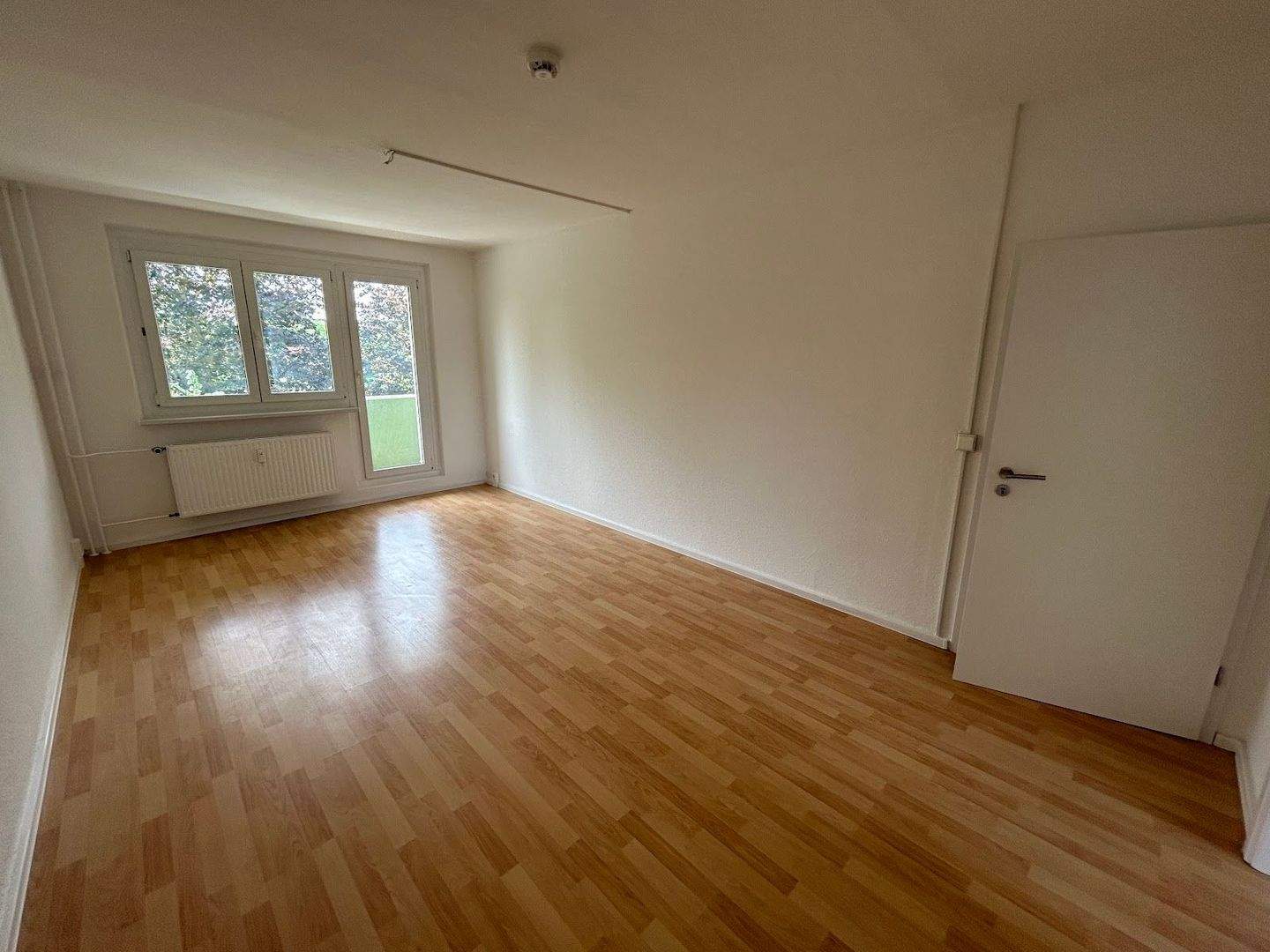 Thumbnail-Nachmieter gesucht für 2-Zimmer-Wohnung mit Balkon!