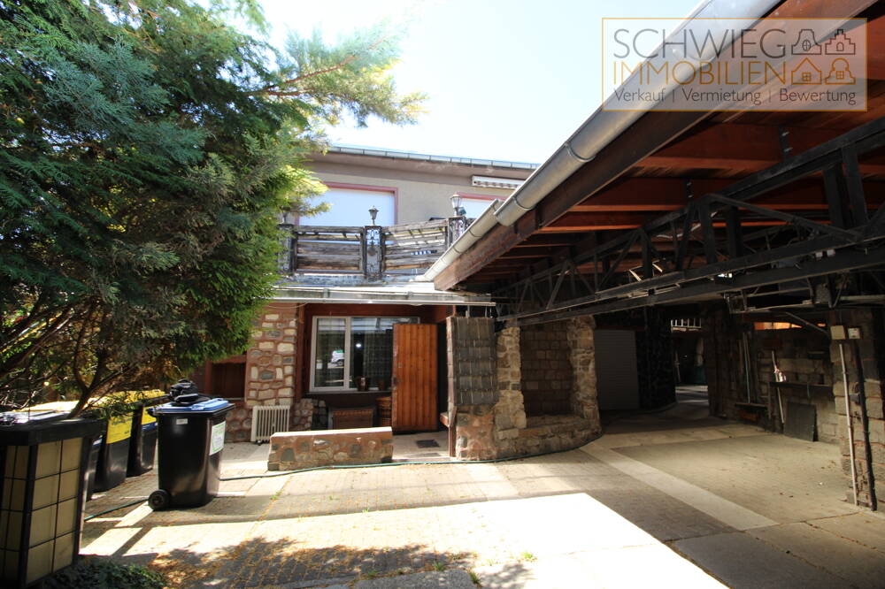 Thumbnail-Einfamilienhaus mit Einliegerwohnung und Werkstatt in ruhiger grüner Lage in Forst