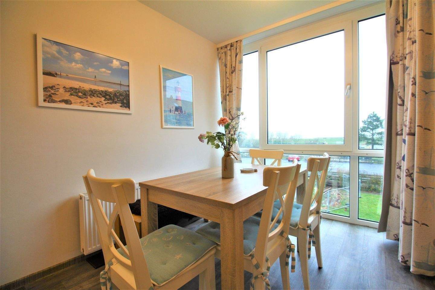 Thumbnail-Frühstück mit Seeblick?