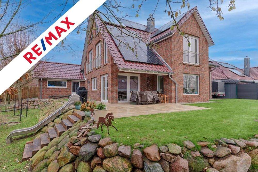 Thumbnail-Modernes KfW-55 Einfamilienhaus mit Kapitänsgiebel, Doppelgarage und hochwertiger Ausstattung