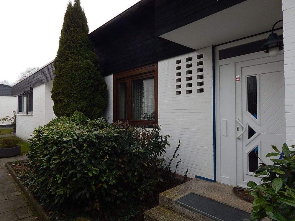 Thumbnail-Der Traum vom Eigenheim! Familienfreundliches Reihenhaus auf einem 314 m² großen Eigentumsgrundstück in 37079 Göttingen Holtenser Berg