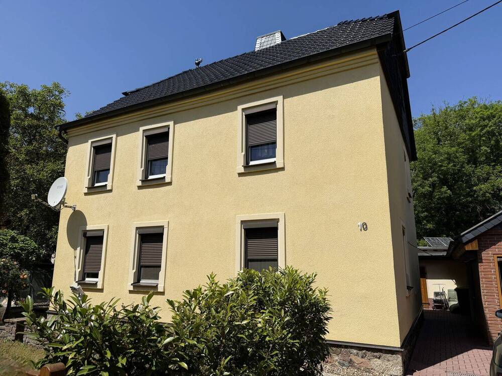 Thumbnail-Ein Grundstück zum Träumen & Verlieben! Einfamilienhaus mit Pool in Riesa