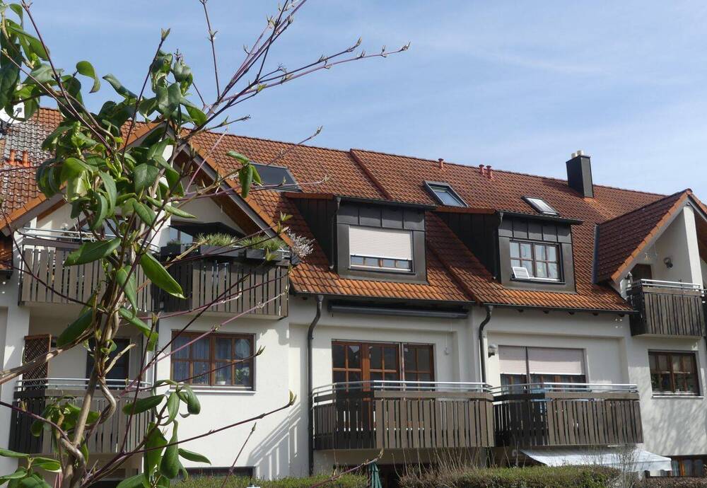 Thumbnail-Schöne 2 Zimmer Wohnung mit Balkon in Roßtal!