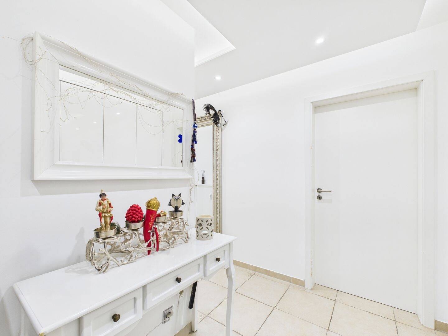 Thumbnail-Großzügige 3-Zimmer-Wohnung mit PWK-Stellplatz