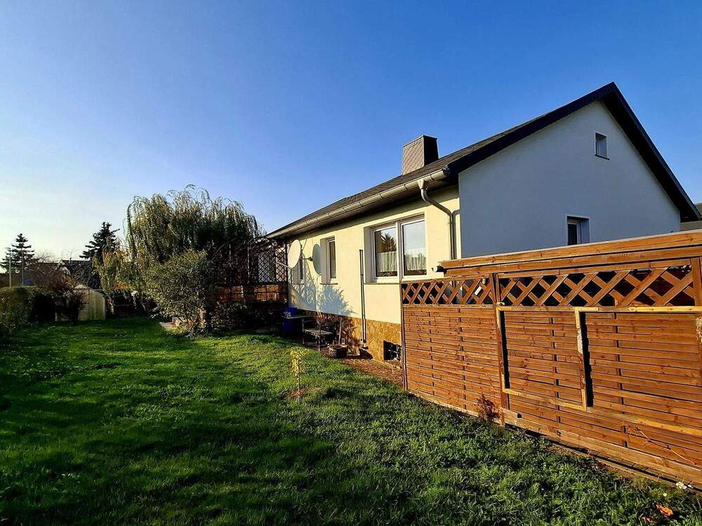 Thumbnail-Solides Einfamilienhaus in ruhiger Stadtrandlage