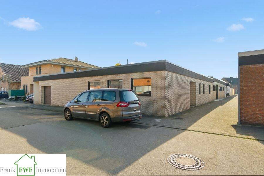Thumbnail-Objekt-Nr. 399, 41470 Neuss Allerheiligen Winkelbungalow mit Garage in ruhigem Wohngebiet