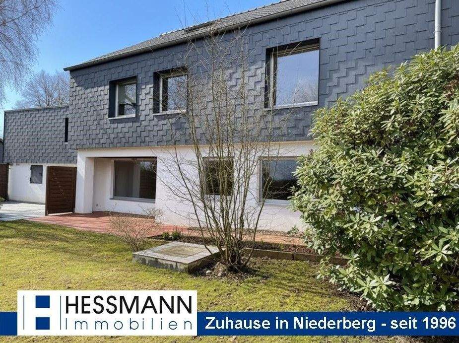 Thumbnail-Sofort verfügbar - Freisteh. 2- bis 3-Fam.-Haus in ruhiger Lage mit Aussicht über Langenberg