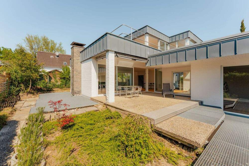 Thumbnail-Außergewöhnliches Einfamilienhaus - sofort beziehbar!