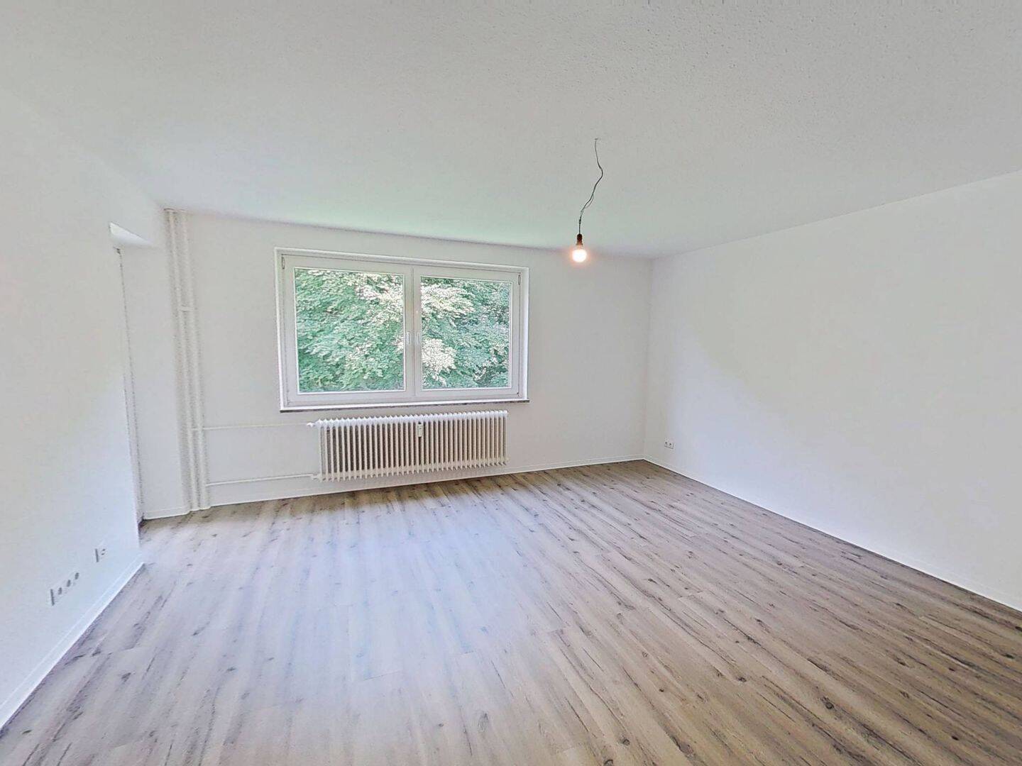Thumbnail-Helle 3-Zimmer-Wohnung mit BALKON und viel Platz zur freien Entfaltung