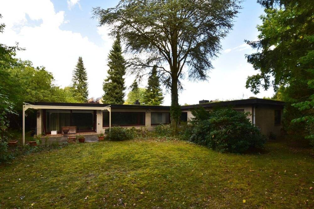 Thumbnail-Trittau - Großzügiger Flachdachbungalow mit Gartenparadies in ruhiger Sackgassenlage