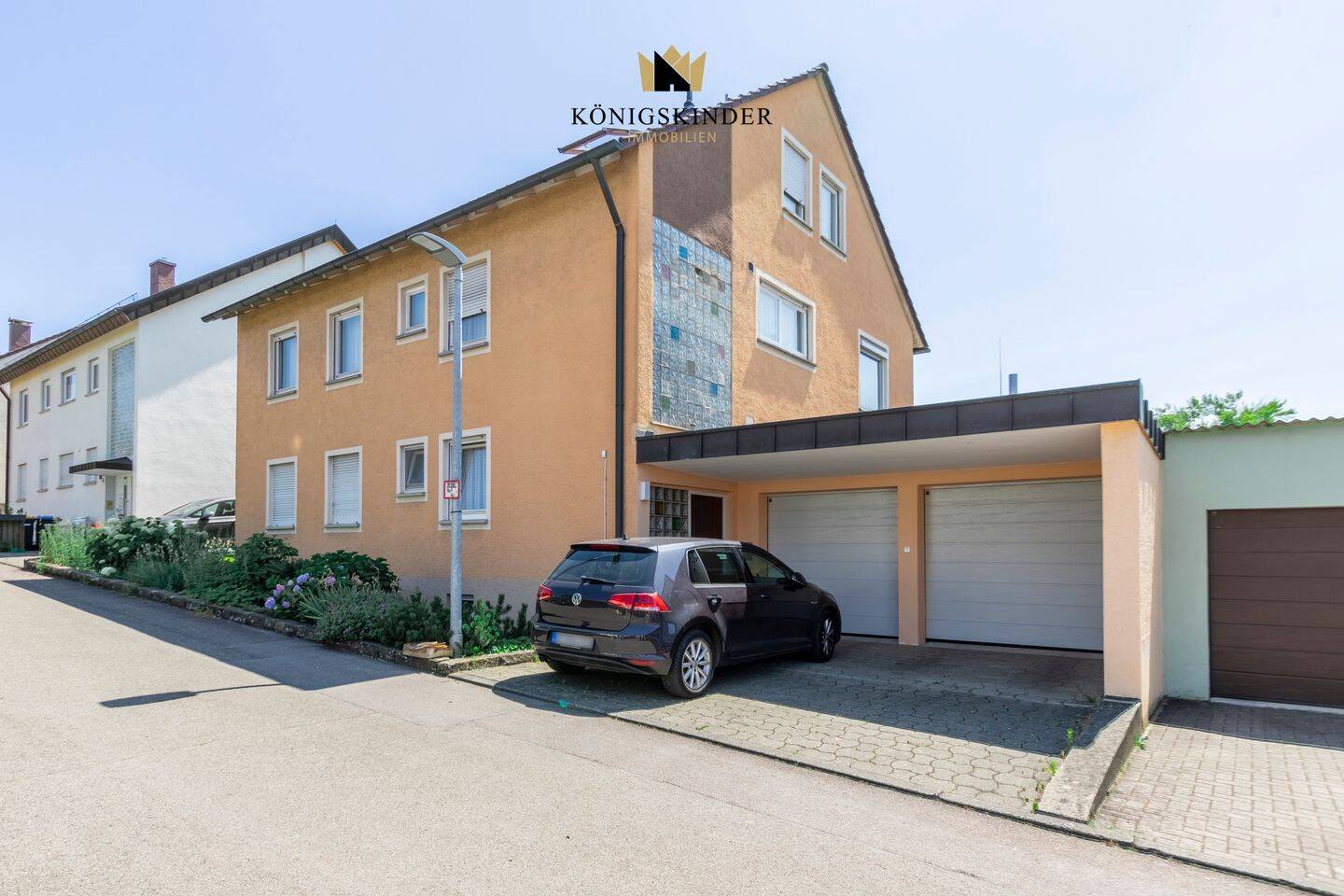 Hausansicht von rechts