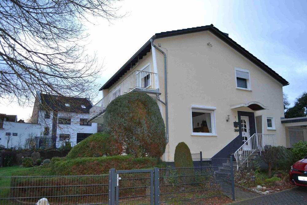 Thumbnail-Vermietetes, freistehendes Einfamilienhaus in ruhiger Lage
