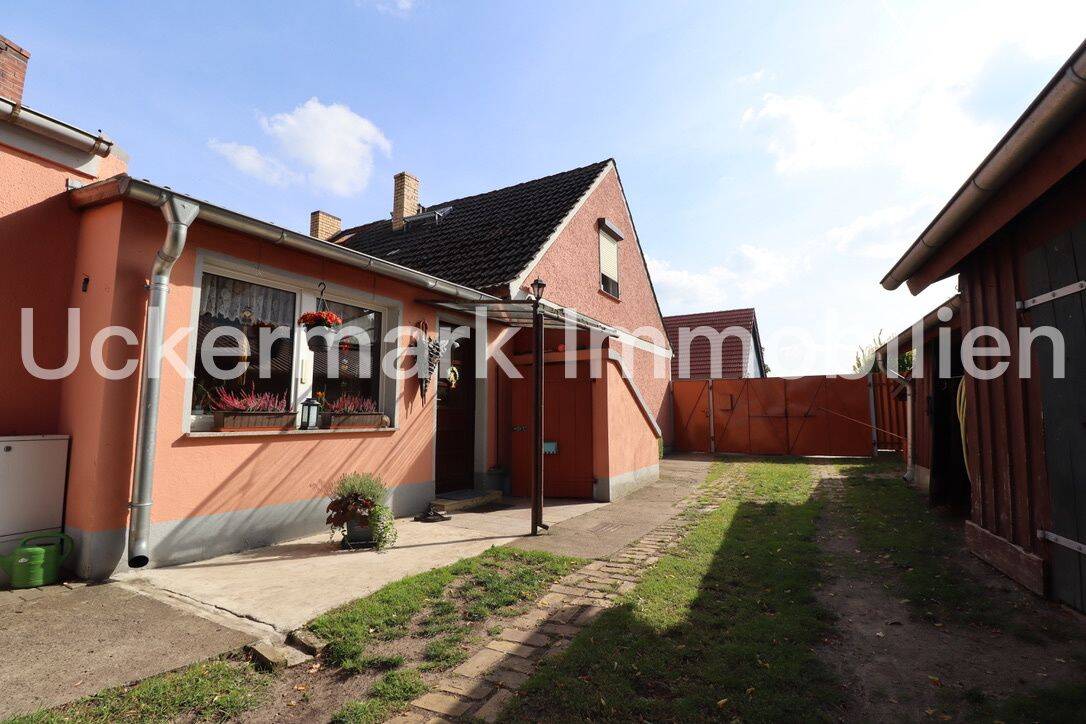 Thumbnail-DHH im ländlichen Kurtschlag bei Zehdenick zu verkaufen!