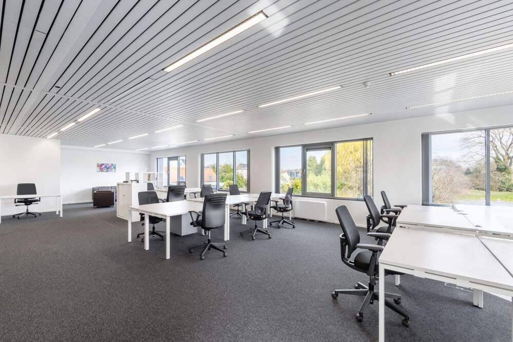 Thumbnail-Privater Büroraum für 2 Person in Regus Greenway