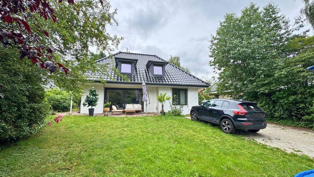 Thumbnail-Zwei Häuser, unzählige Möglichkeiten - Stilvolles Wohnensemble im Herzen von Elmshorn