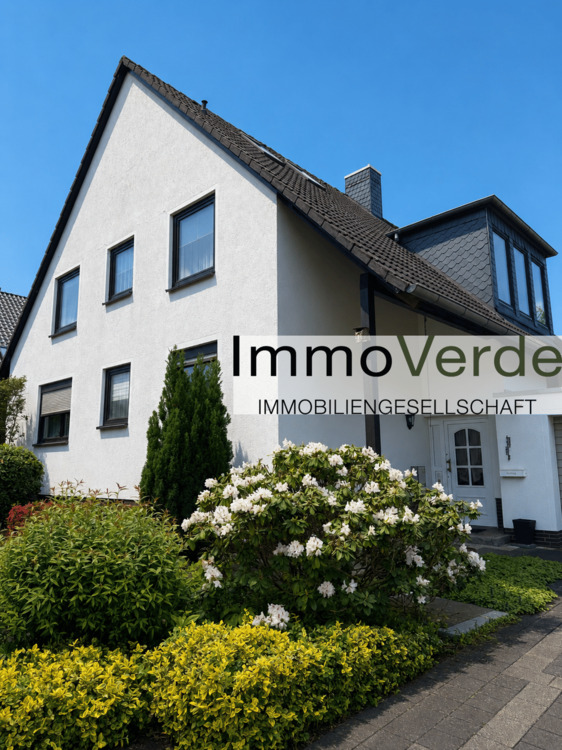 Thumbnail-Großzügiges Wohnhaus mit Südwest-Garten in begehrter Lage von Isernhagen NB