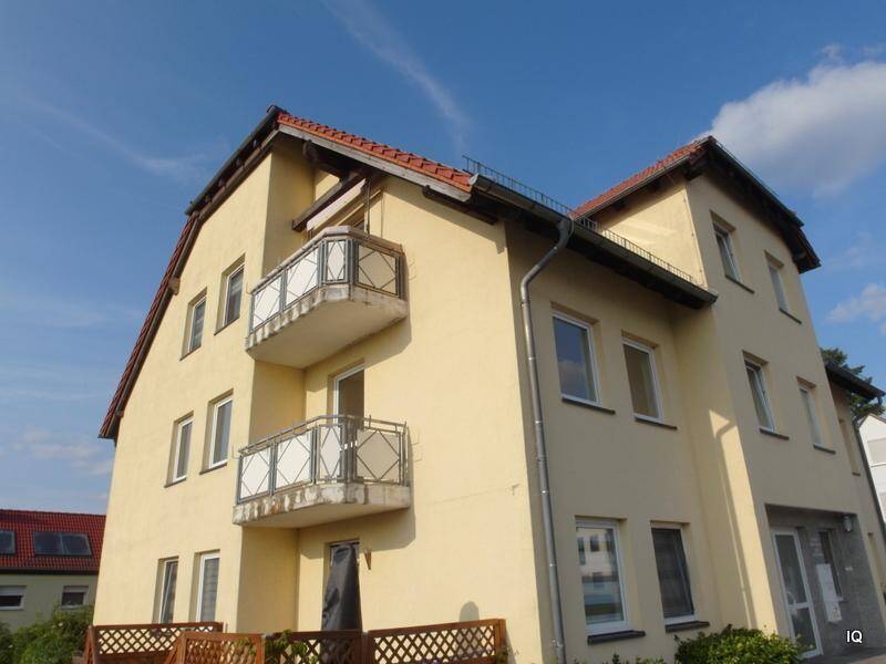 Thumbnail-Ab August 2026: Schöne 3-Zimmer-Wohnung mit Balkon, separater Küche und neuem Laminatboden