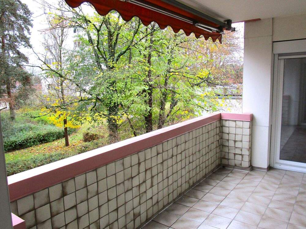 Thumbnail-Großzügige 4-Zi. Wohnung mit Balkon in Nürnberg - Langwasser Wohnung kaufen