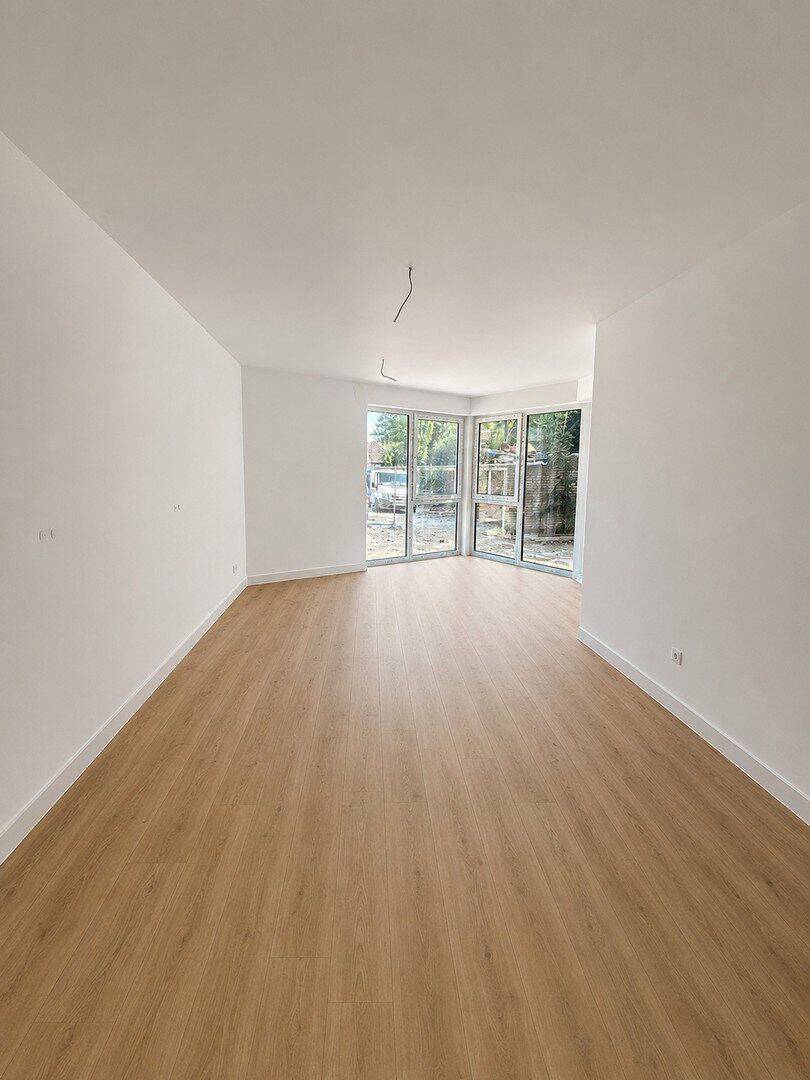 Thumbnail-NEUBAU : 40qm Studio-Apartment mit Balkon & XL Badezimmer