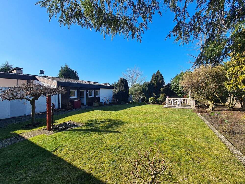 Thumbnail-Ahlener Norden, ein außergewöhnliches Split-Level-Haus mit Einliegerwohnung.