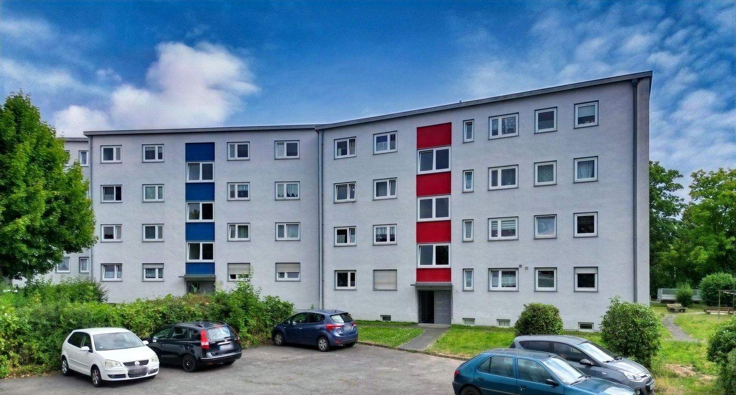 Thumbnail-Zwei vollvermietete Mehrfamilienhäuser mit insgesamt 28 Wohneinheiten und ca. 2.250 m² Wohnfläche in Wolfhagen!