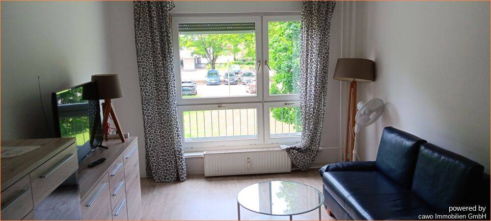 Thumbnail-Schöne möblierte 2-Raum Wohnung in der Sewanstraß in Lichtenberg zu verkaufen