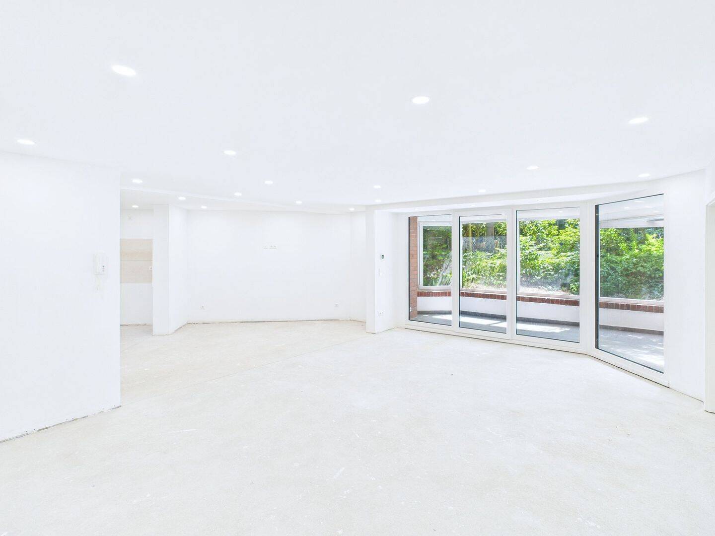 Thumbnail-Hochwertig sanierte 4-Zimmer-Souterrain-Wohnung in Top-Lage von Hannover-Kirchrode