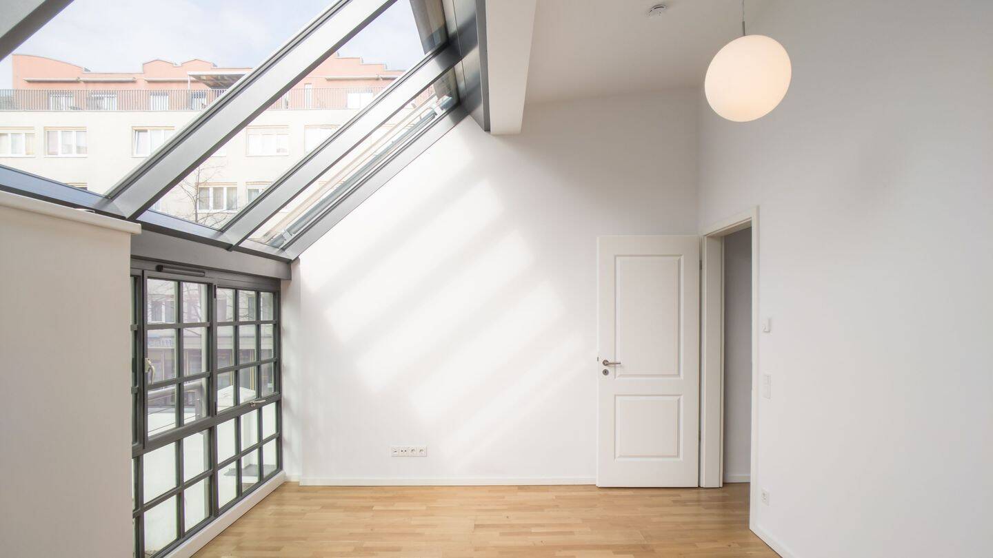 Thumbnail-HOMESK - Exklusives Townhouse mit Garten im sanierten Altbaudenkmal in Neukölln