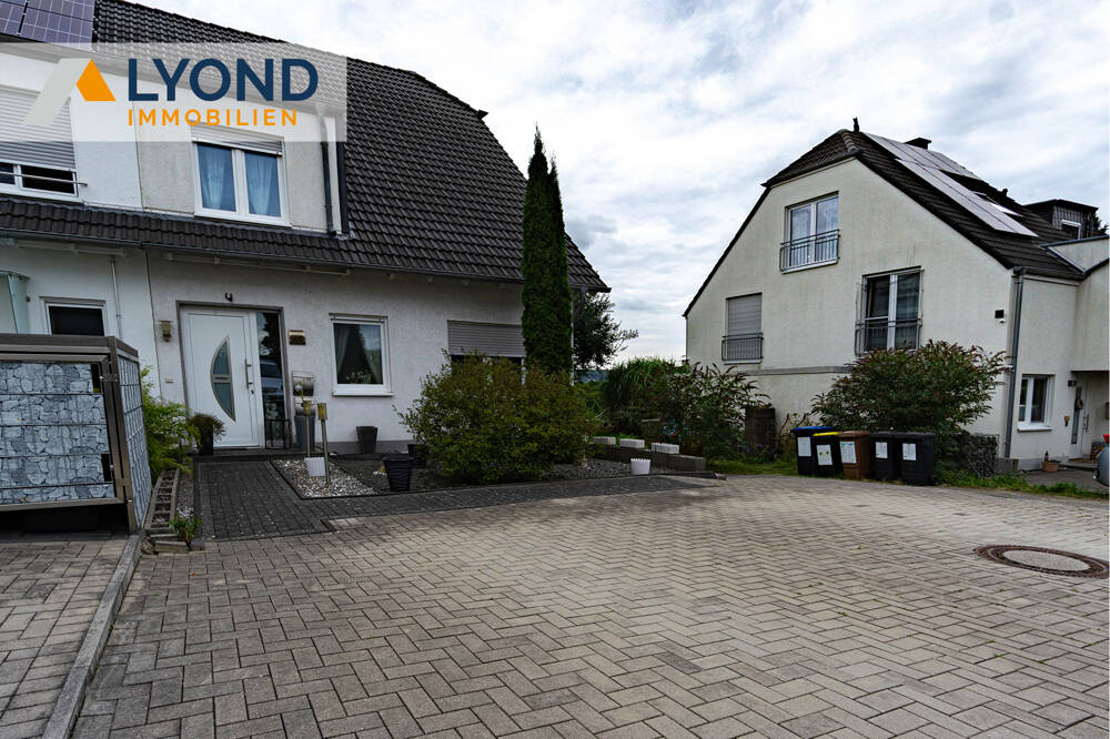 0Vorderseite des Hauses