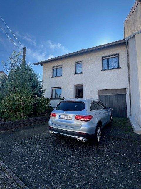 Thumbnail-Großzügiges 1-2 Familienhaus in Wallerfangen-Ittersdorf zu verkaufen