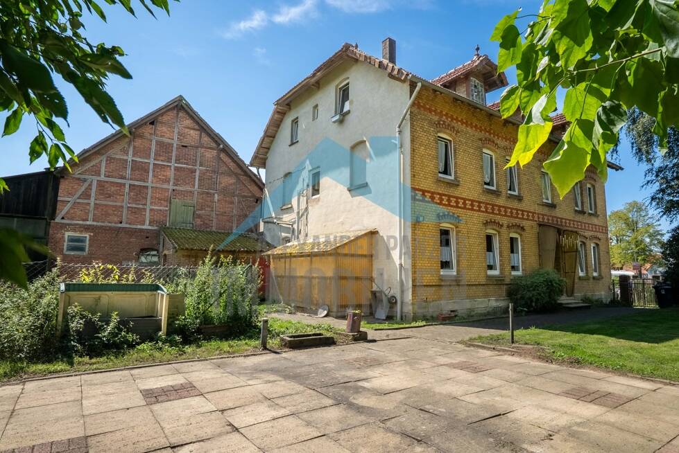 Thumbnail-Großzügiges Hofanwesen mit Stallungen, Scheune und Mehrgenerationenwohnhaus in Espenau-Ortsrandlage!