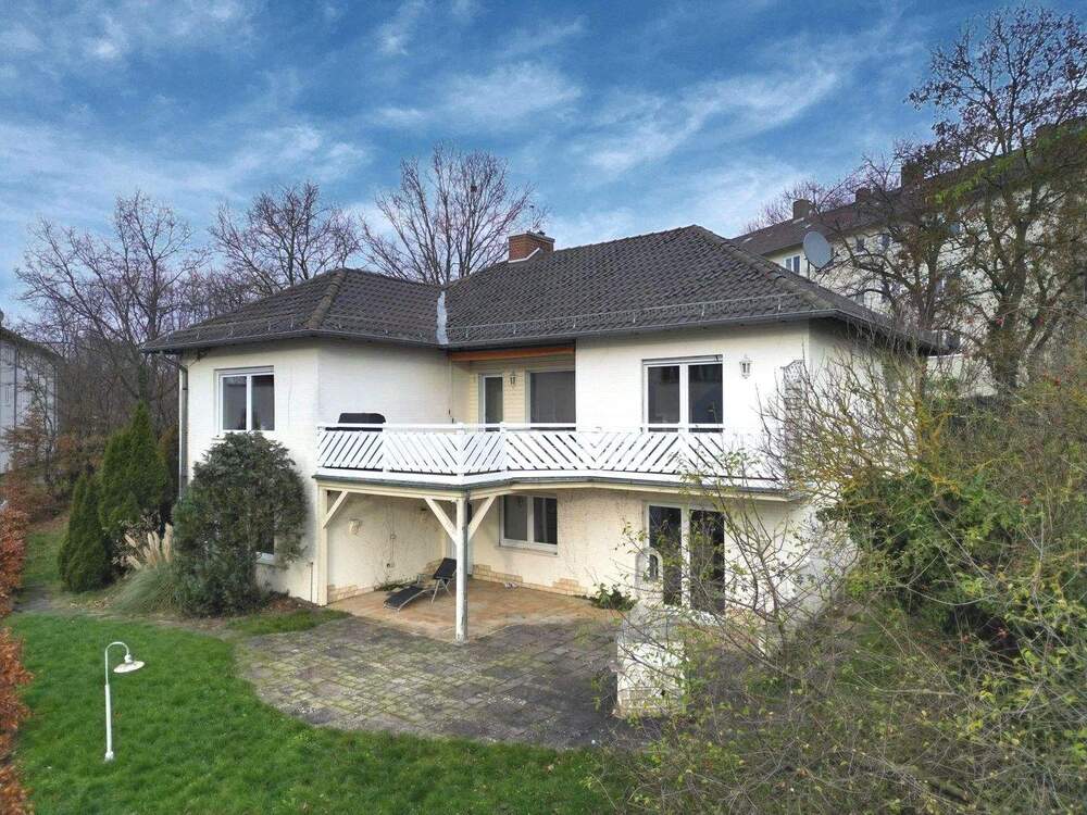 Thumbnail-Modernisiertes Einfamilienhaus mit vielen Highlights und großzügigem Grundriss in urbaner Wohnlage