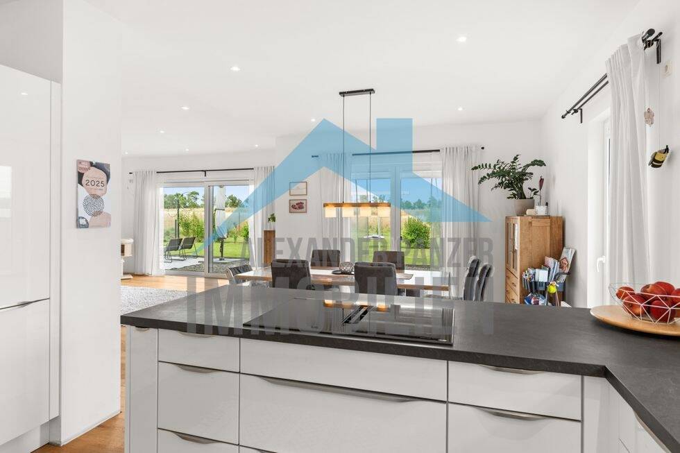 Thumbnail-neuwertiges und modernes Einfamilienhaus in Ortsrandlage von Fritzlar!