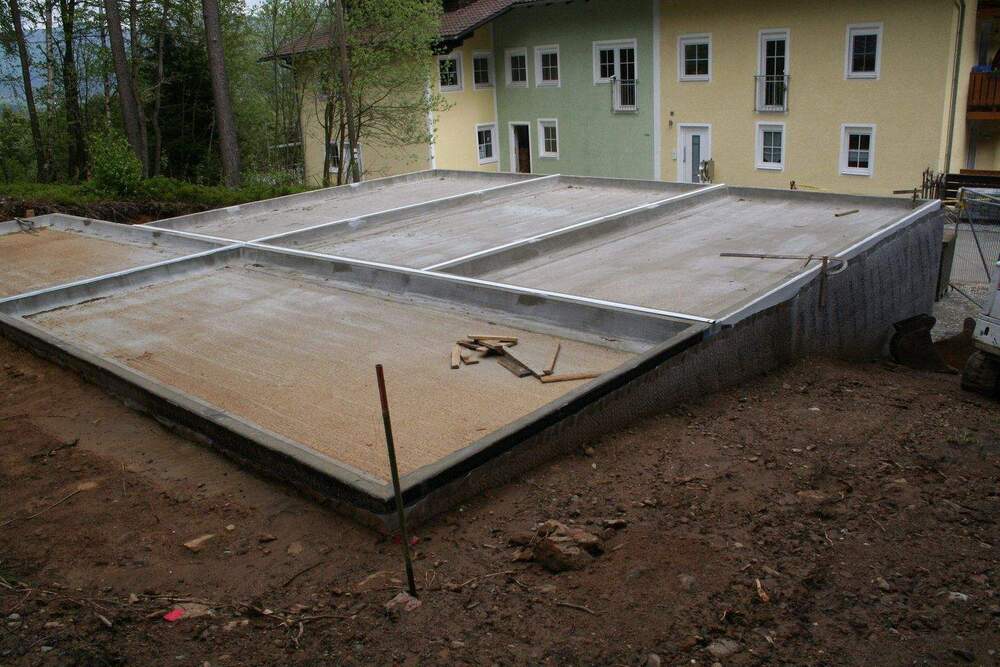 Thumbnail-Überbaufläche von 5 Garagen plus 1 Abstellarum zu verkaufen