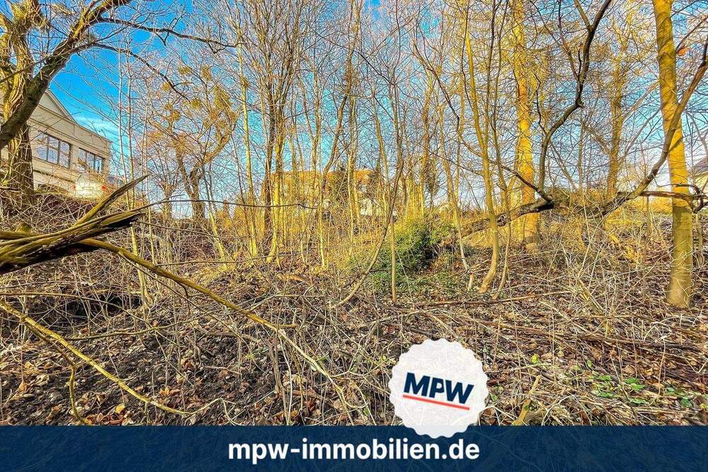 Thumbnail-Platz für Großes: 776 m² Baugrundstück für kreative Ideen