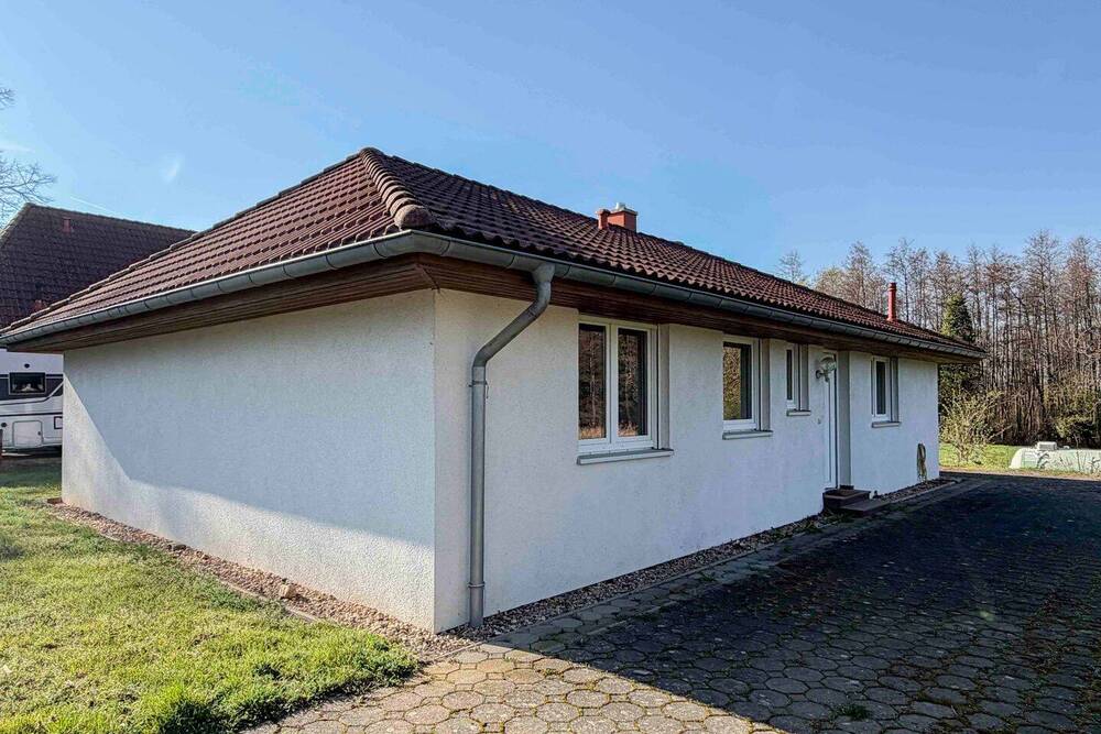 Thumbnail-Gut geschnittener Bungalow in Feldrandlage mit optional erweiterbarem Grundstück in Zülpich