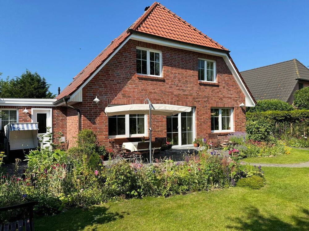 Thumbnail-Einfamilienhaus mit malerischem Garten