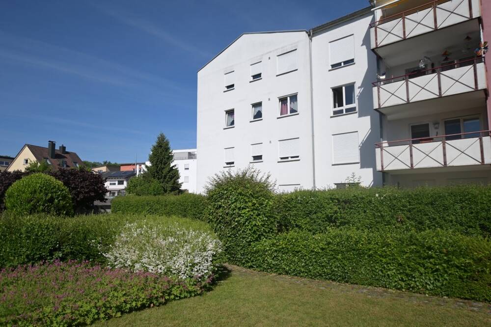 Thumbnail-Sonnige 3,5-Zimmer-Wohnung mit Südwest-Balkon und 2 TG-Stellplätzen in Friedrichshafen