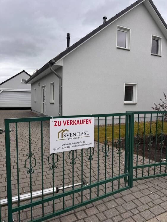 Thumbnail-Charmantes Einfamilienhaus in bester Wohnlage !