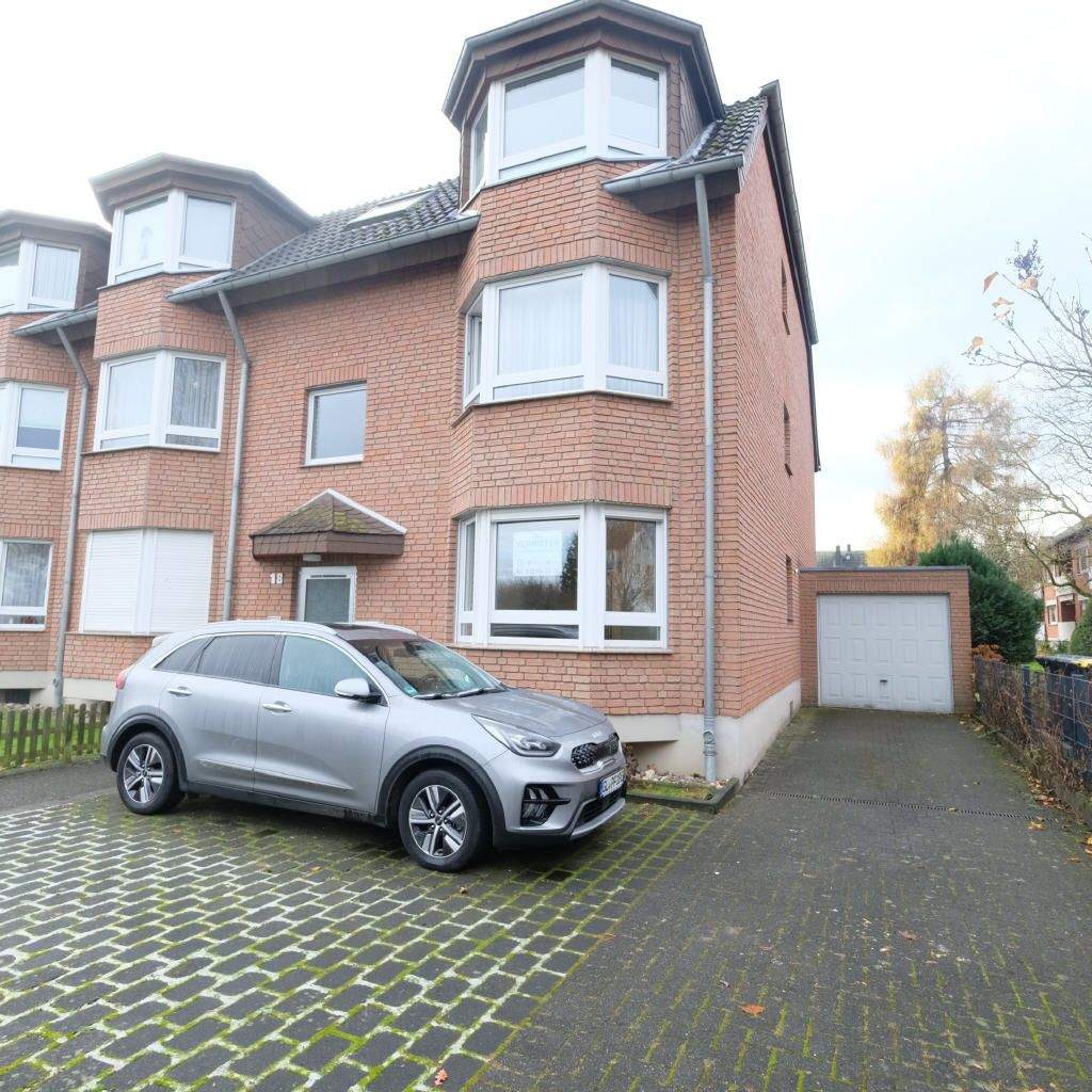 Thumbnail-Zündorf-sonnige 2 -Zimmerwohnung mit Süd-Westbalkon im EG mit Garage iu. vorgelagertem Stellplatz