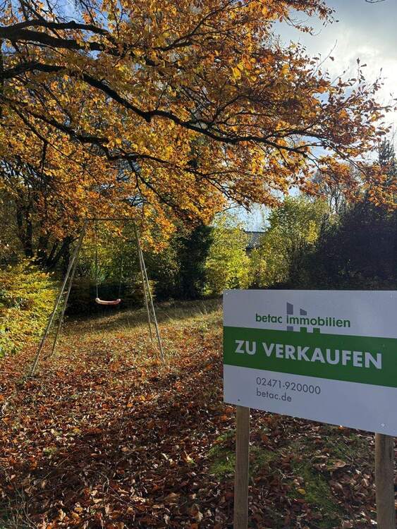 Thumbnail-Attraktives Baugrundstück in bester Lage von Roetgen - ca. 780 m² mit schöner Aussicht ins Grüne