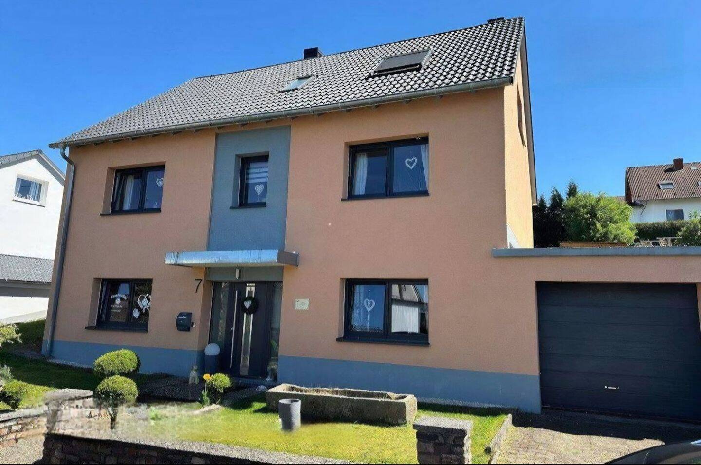 Thumbnail-Freistehendes Einfamilienhaus