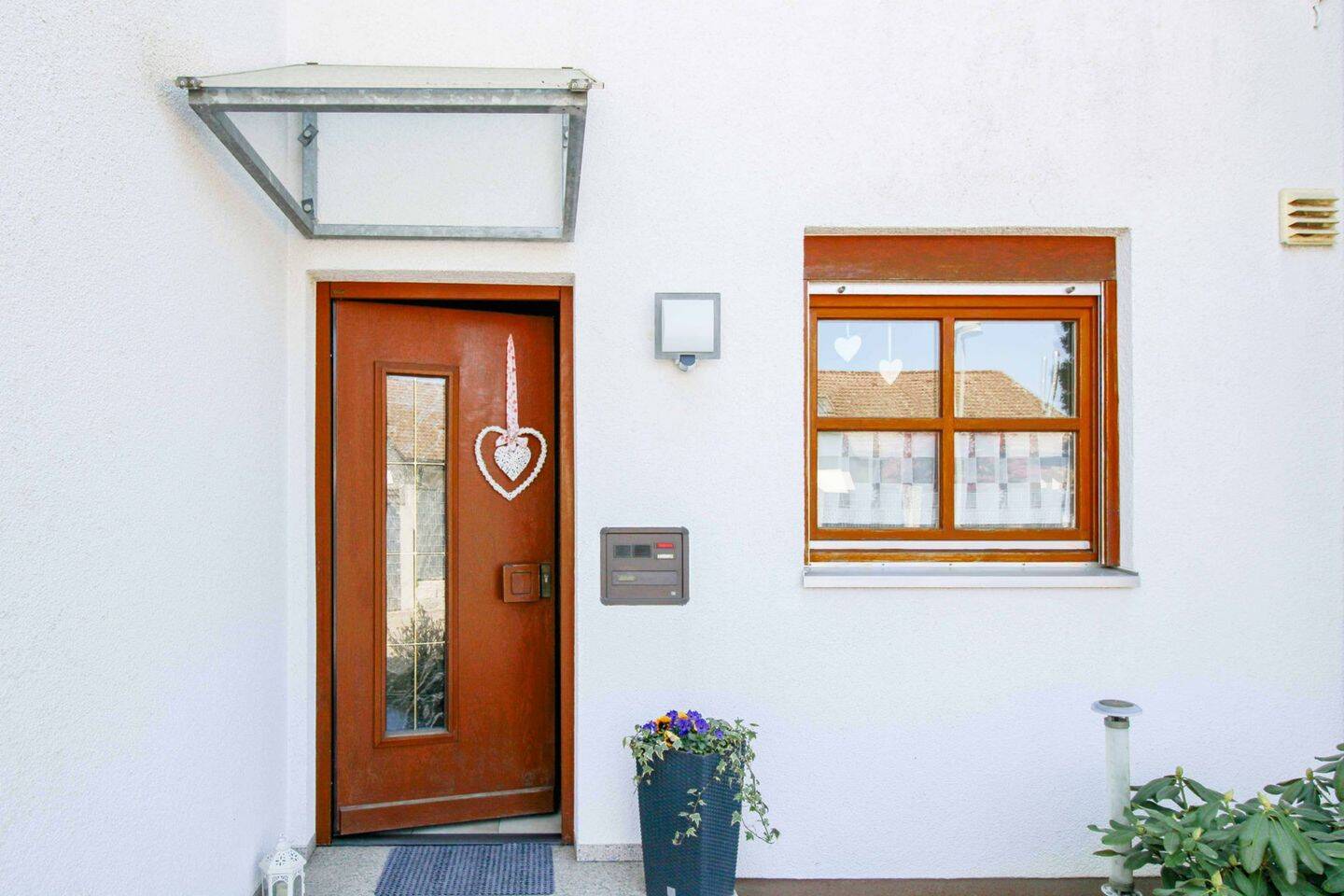 Thumbnail-Liebevoll gepflegtes Reihenmittelhaus in ruhiger Lage in Wiblingen wartet auf neuen Besitzer