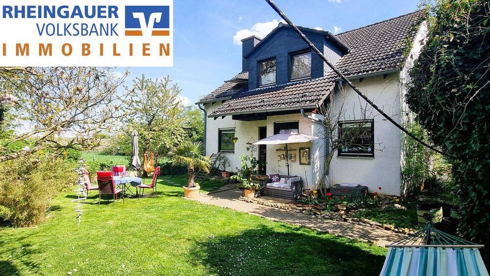 Thumbnail-* Oestrich-Winkel: Freistehendes Einfamilienhaus in direkter Feldrandlage *