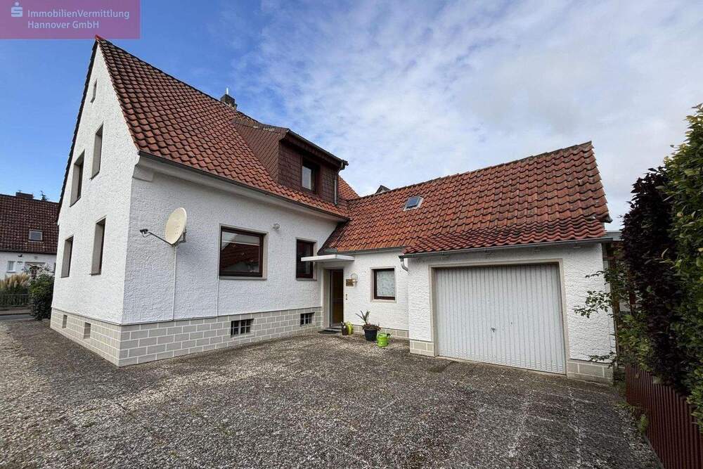 Thumbnail-Familienidyll mit großem Garten