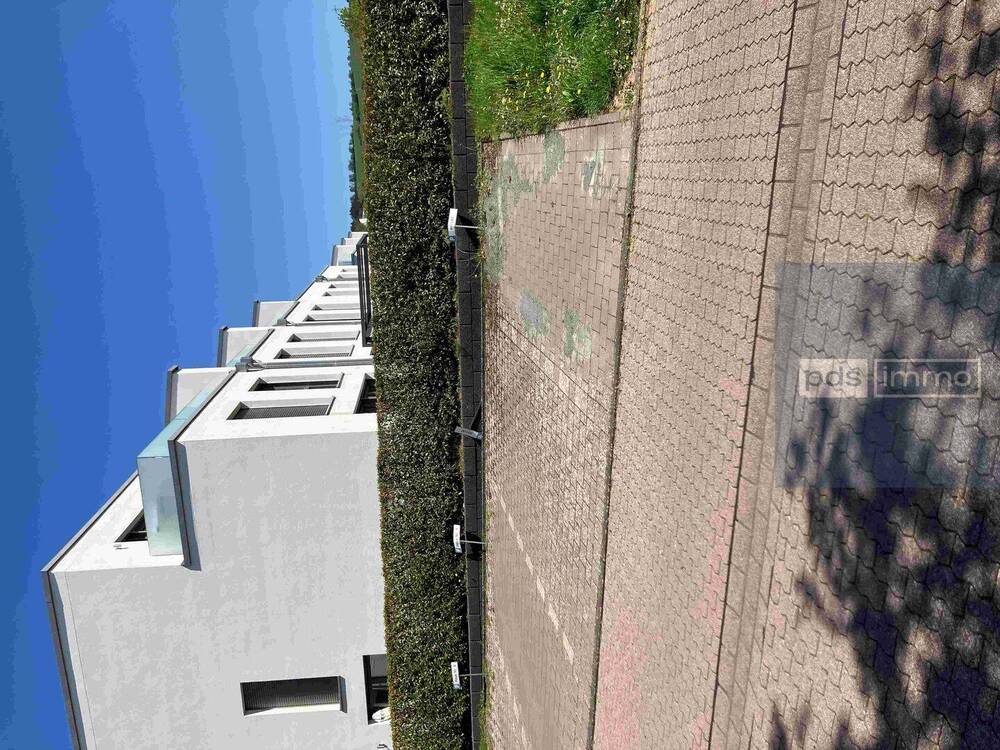 Thumbnail-2 Parkplätze im Wohngebiet