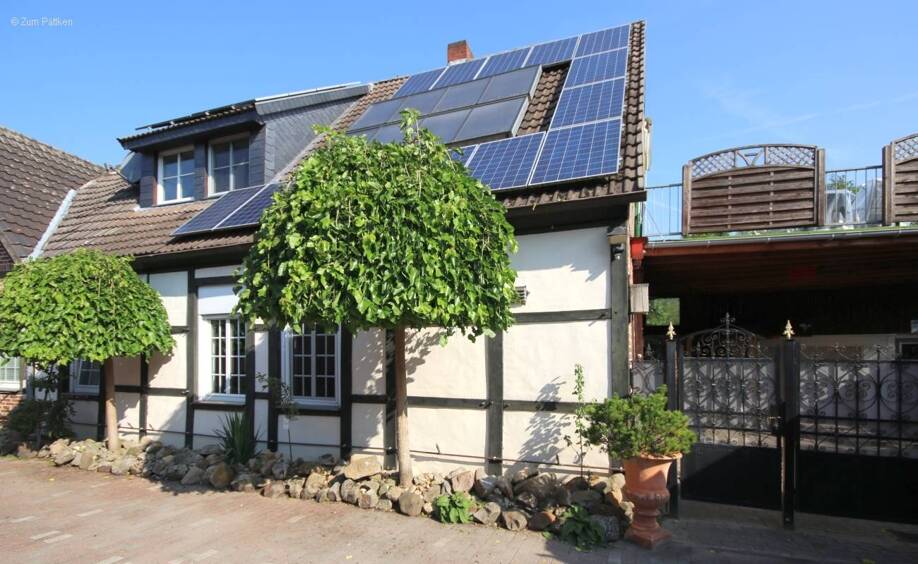 Thumbnail-WG-geeignet: 4-Zimmer-Wohnung mit großer Dachterrasse ideal auch für Studierende